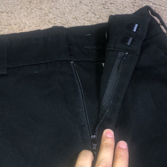 VINCE. Crop Cotton Utility Cuffed Cargo Pant Black 0 - Picture 11 of 15